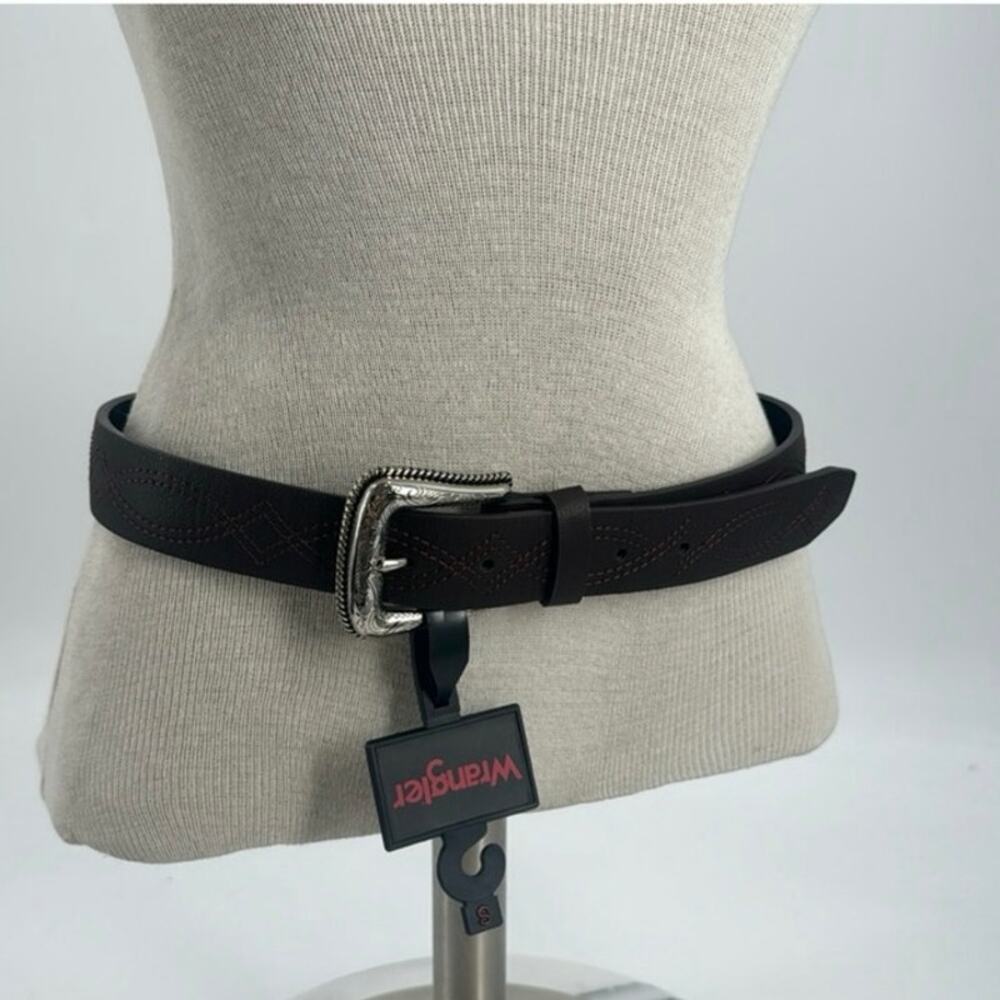 NWT Wrangler brown leather stitch belt